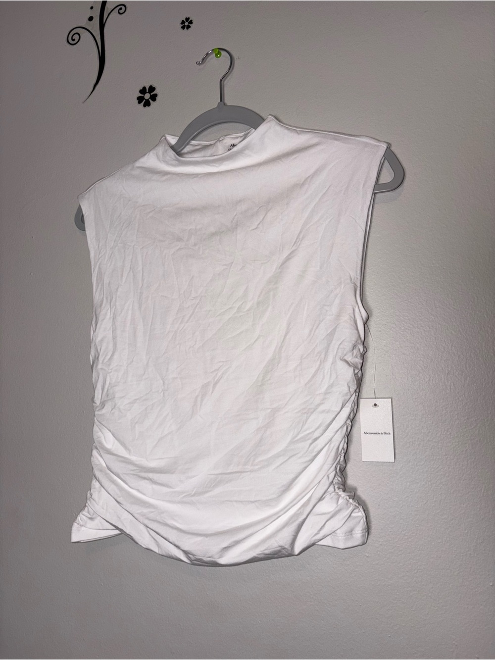Abercrombie & Fitch White Sleeveless Mock Neck Tank